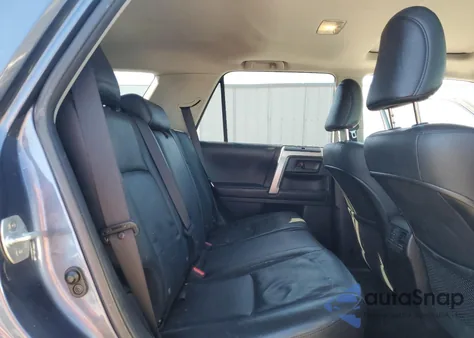 2013 Toyota 4Runner Sr5 z USA, uszkodzony, nr VIN JTEBU5JR2D5129417